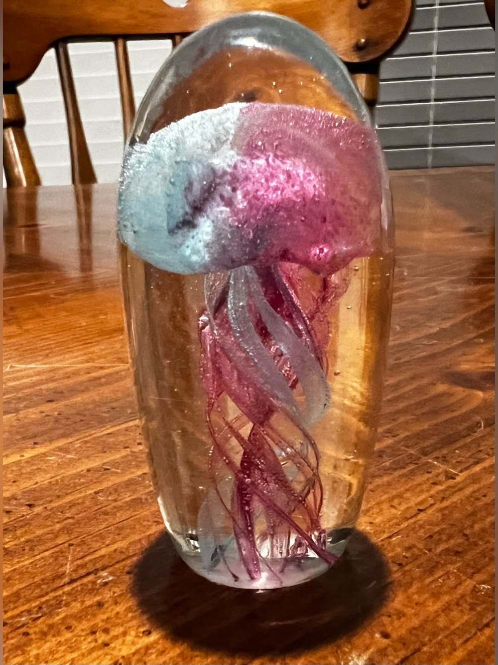 VTG Jellyfish Blue & Pink Blown Glass Egg-shaped Paperweight 3 Inches